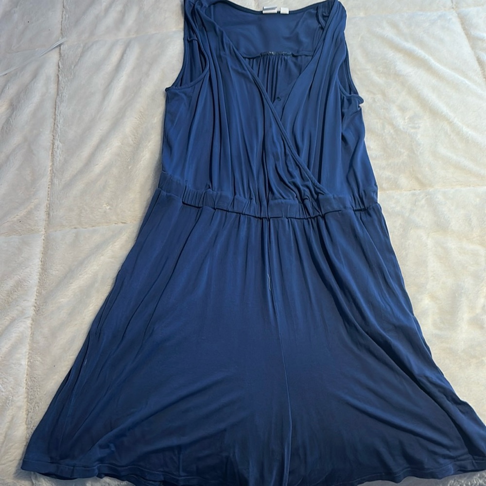 Women’s royal blue Gap romper.